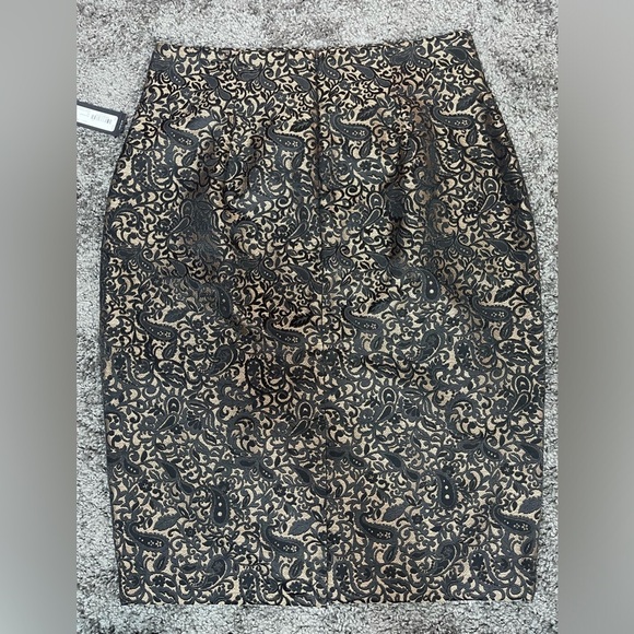 Worthington black bronze damask jacquard paisley lined pencil skirt women’s 12 - Picture 3 of 13